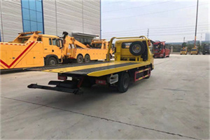 古北口非事故拖车