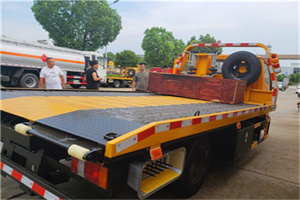 古北口附近拖车电话号码服务